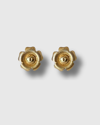 G54 FLOWER STUDS