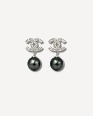 Chanel CC Dark Green Pearl Drop Earrings — Silver-Tone