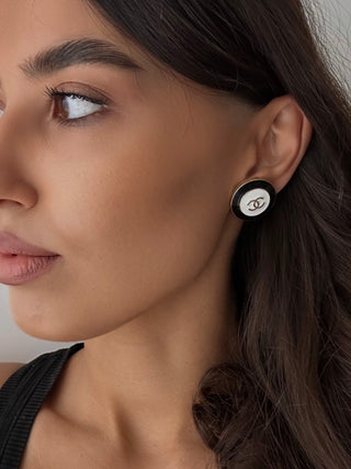 G29 CURVED SIGNATURE STUDS