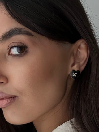 G30 HEART STUDS